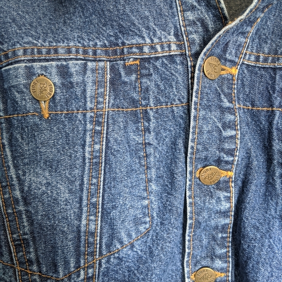 Vintage Cropped Denim Jacket - Picture 5 of 7